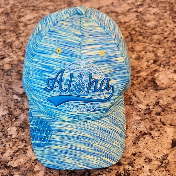 Robin Ruth Aloha Hat - Picture 1 of 7